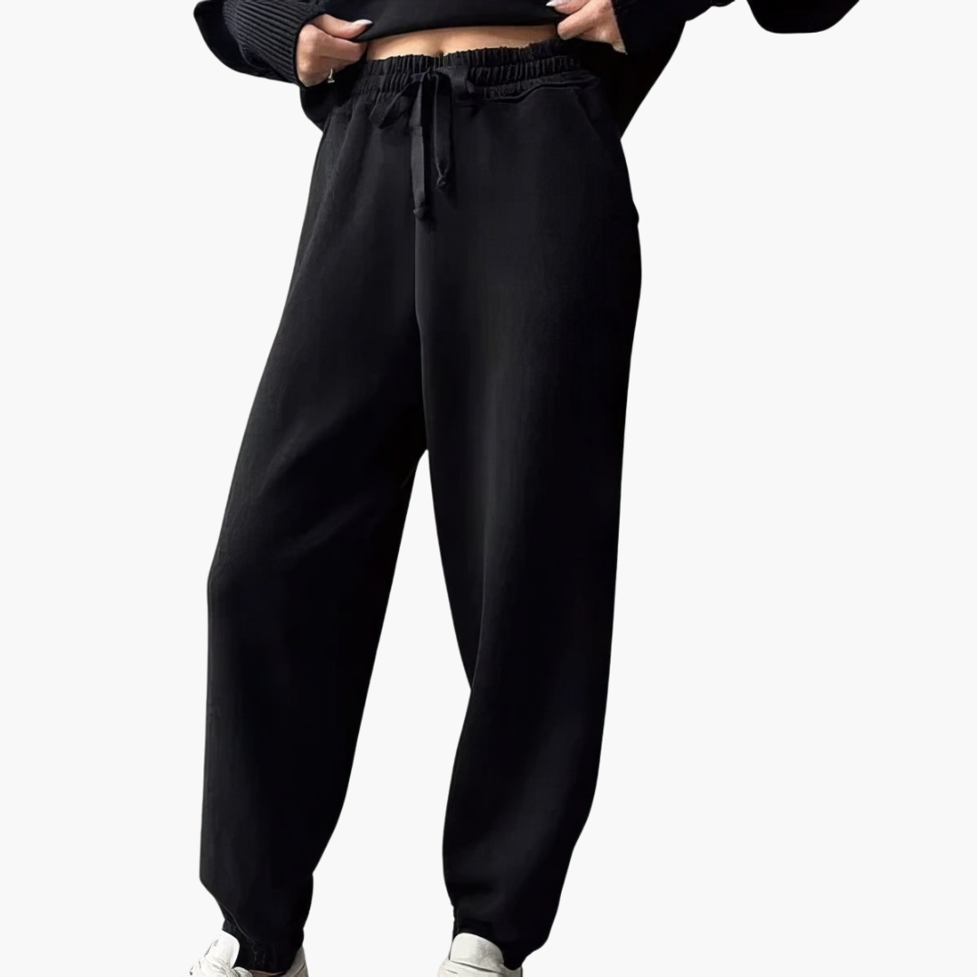 Minimalistisches Set mit Hose für Damen