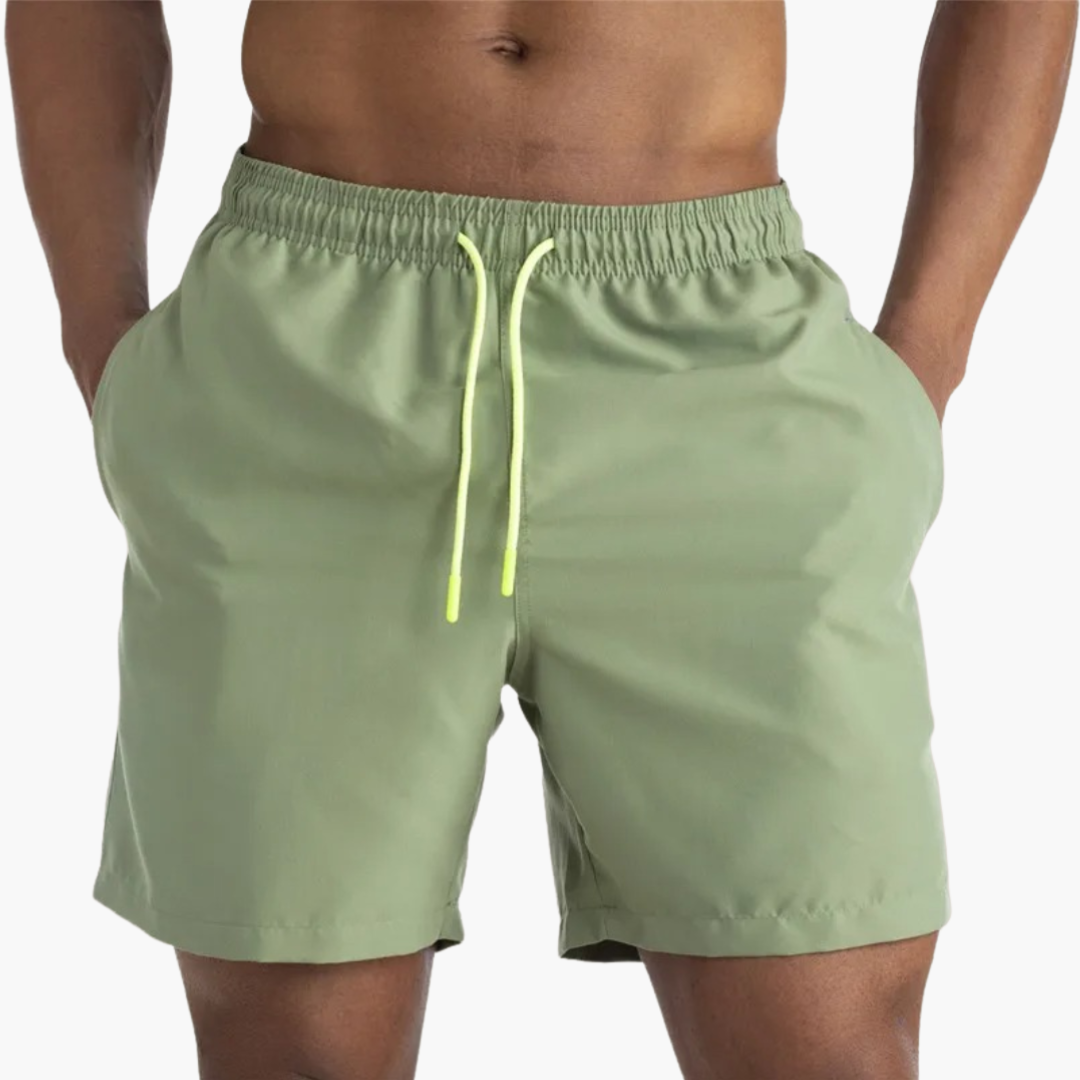 Strandtaugliche Stretchshorts für Herren
