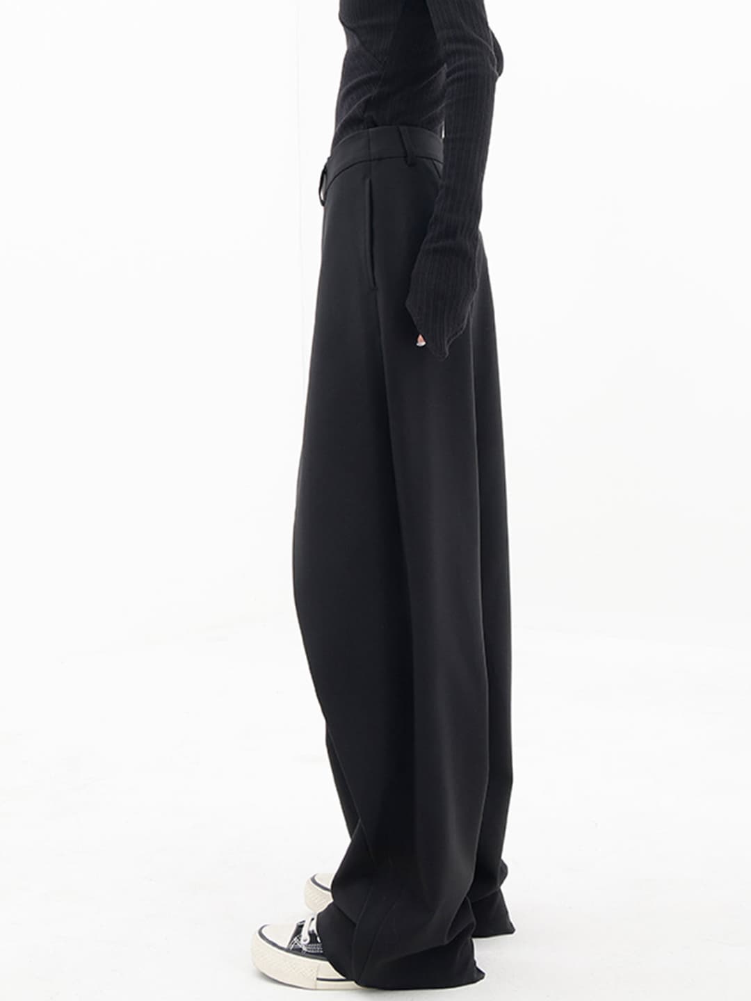 Asymmetrische Bundhose für Damen