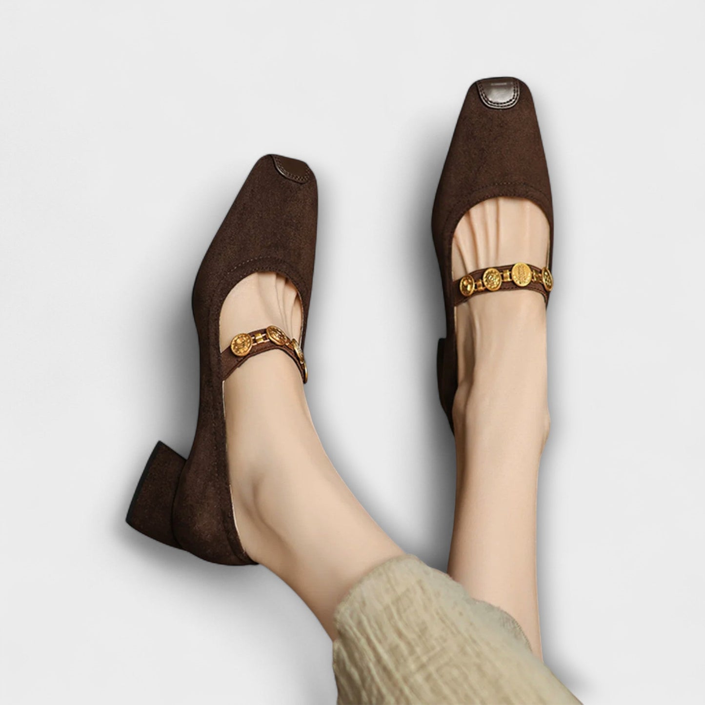 Eleanor - Klobige Absätze mit Metallmünze