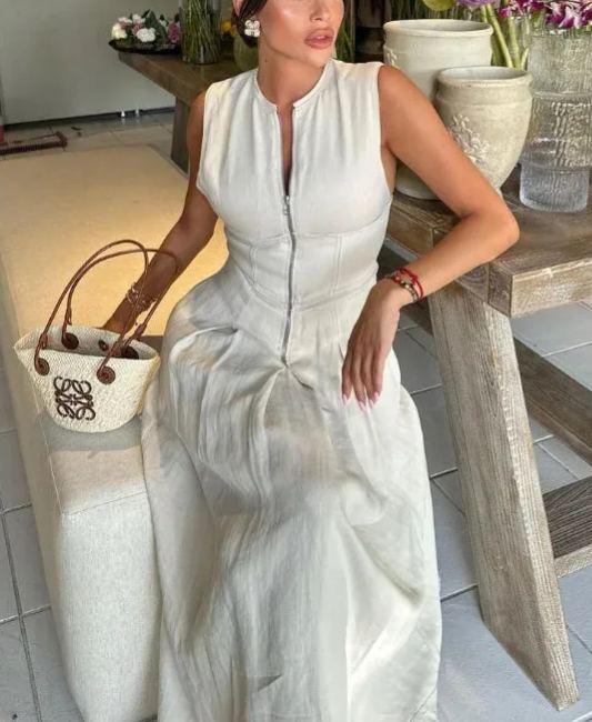 Ärmelloses Kleid mit hoher Taille