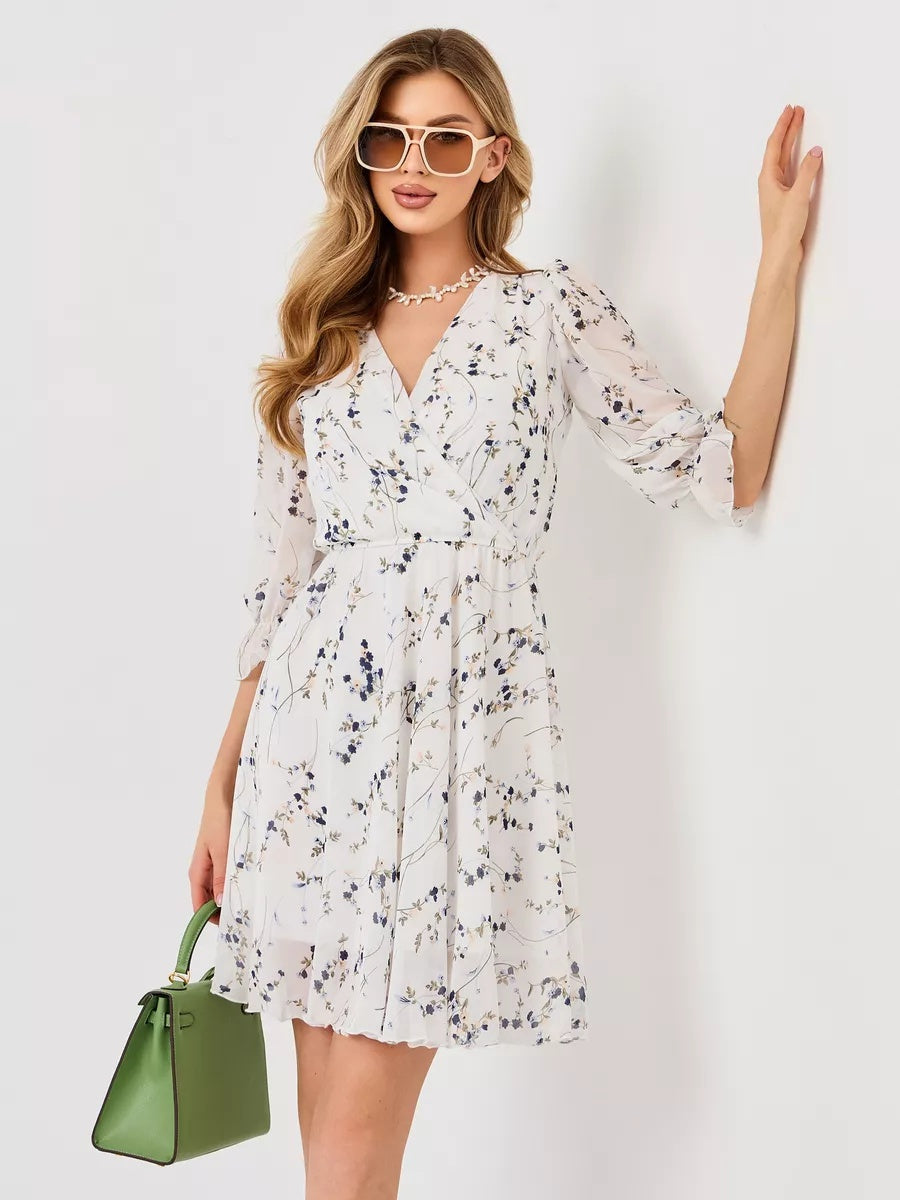 VelaBerlin – Sommerliches Wickelkleid aus Chiffon mit Blumenmuster