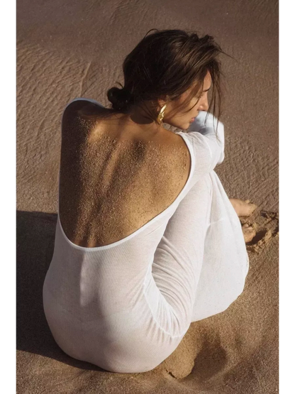 Strandkleid mit offenem Rücken