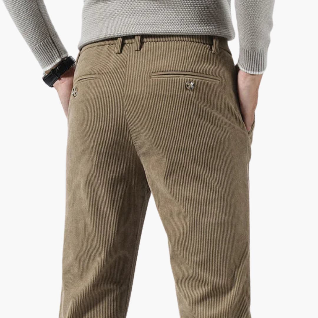 Schmale Cordhose für Herren