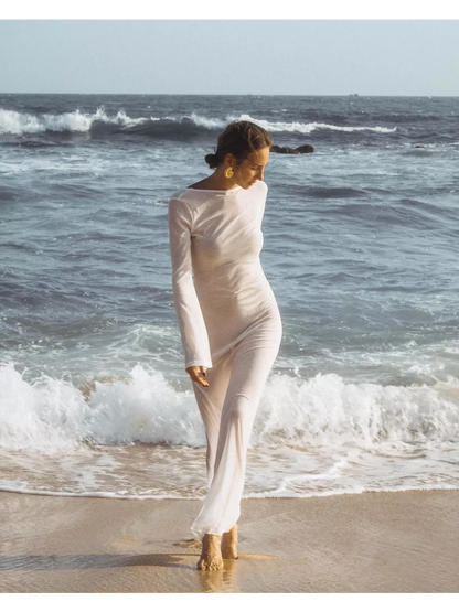 Strandkleid mit offenem Rücken