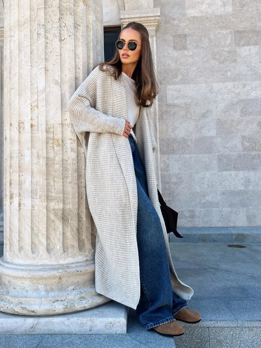 VelaBerlin – Langer Strickcardigan Oversize in Plus Size