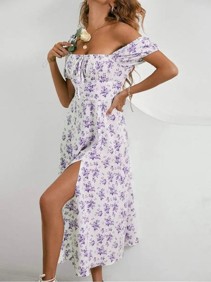 Langes Sommerkleid Lila mit Schlitz & Puffärmeln – Boho Chic