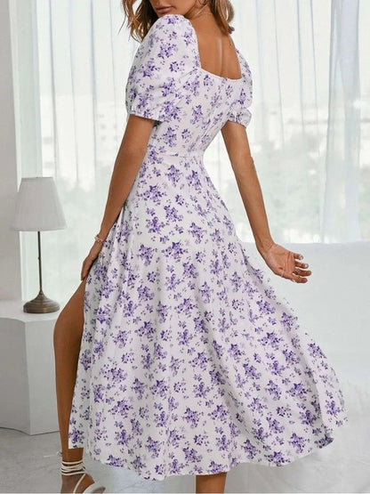 Langes Sommerkleid Lila mit Schlitz & Puffärmeln – Boho Chic