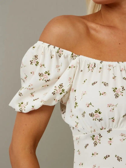 Sommerkleid lang weiß mit Blumen – Boho Romantik